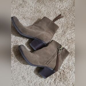 Bussola Ankle Boots Size 37